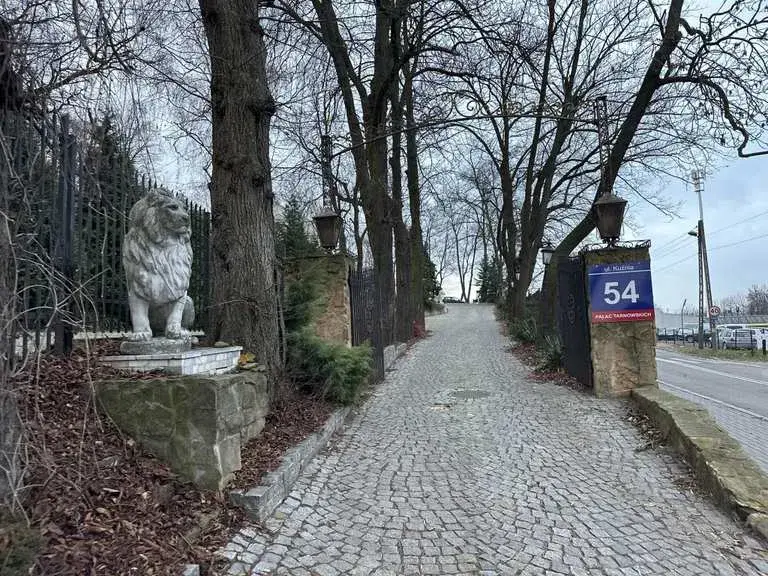 Ostrowiec Świętokrzyski atrakcje – miejsca, które musisz zobaczyć
