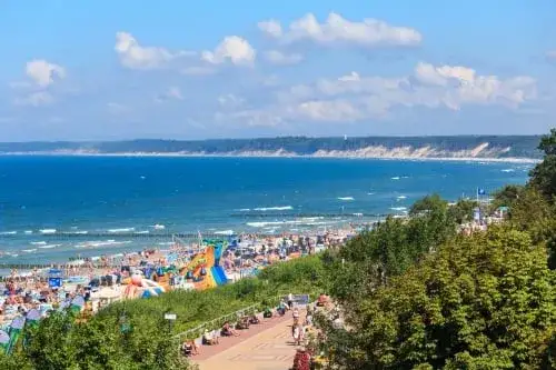 Zdjęcie Ile za nocleg nad morzem? Sprawdź ceny i najlepsze oferty